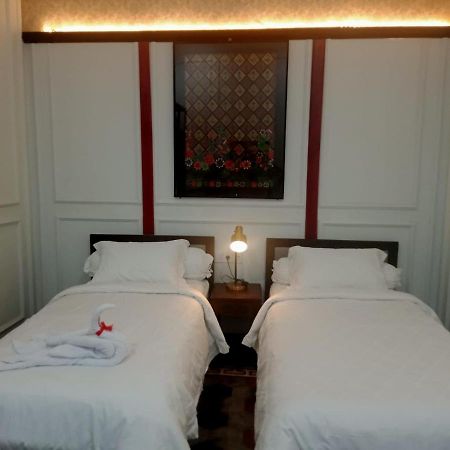 Mruyung Guest House Kota Lama Banyumas Mitra Reddoorz Εξωτερικό φωτογραφία