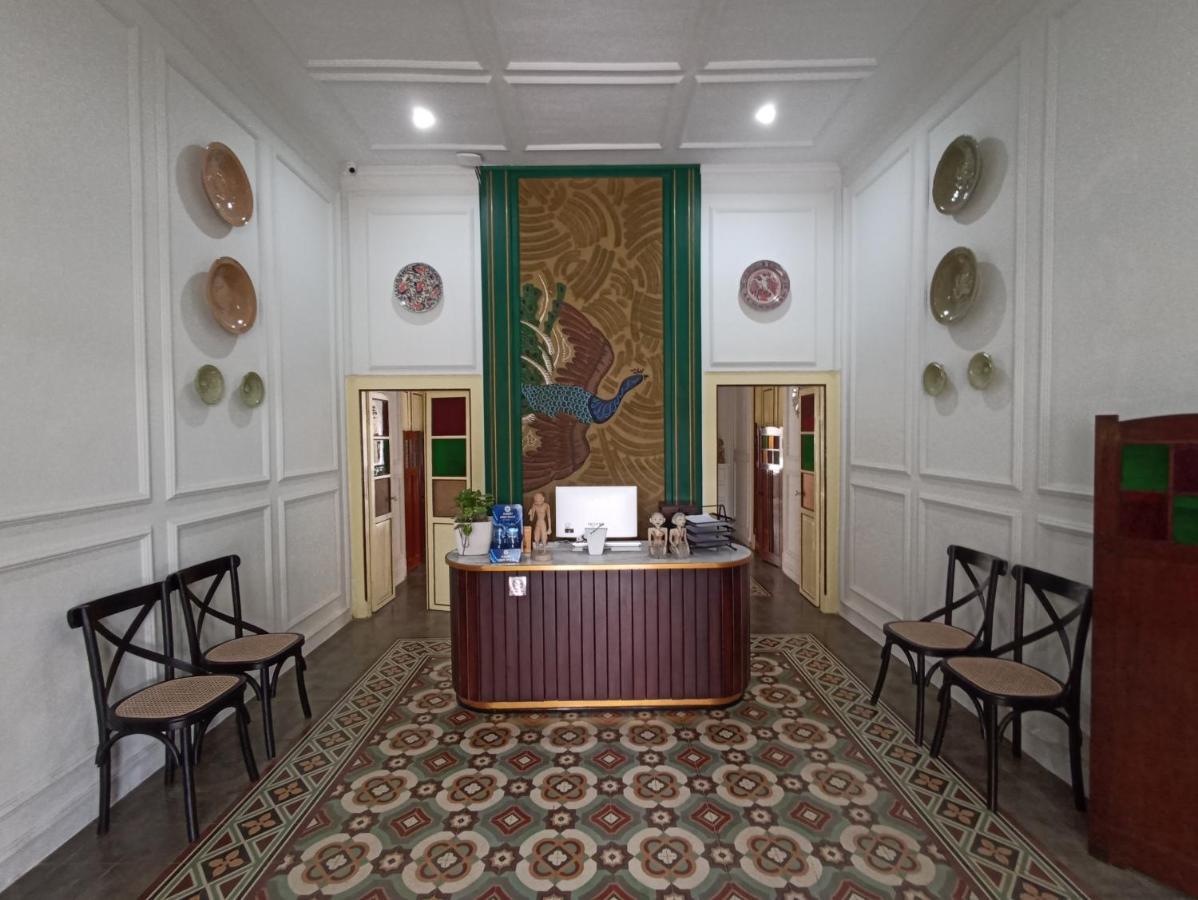 Mruyung Guest House Kota Lama Banyumas Mitra Reddoorz Εξωτερικό φωτογραφία